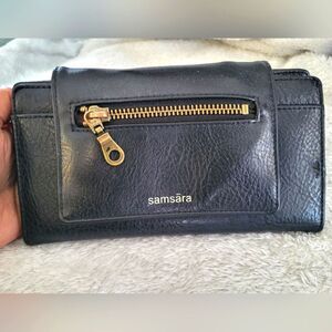 Samsara Black Leather Tri-fold Wallet with Gold Zipper